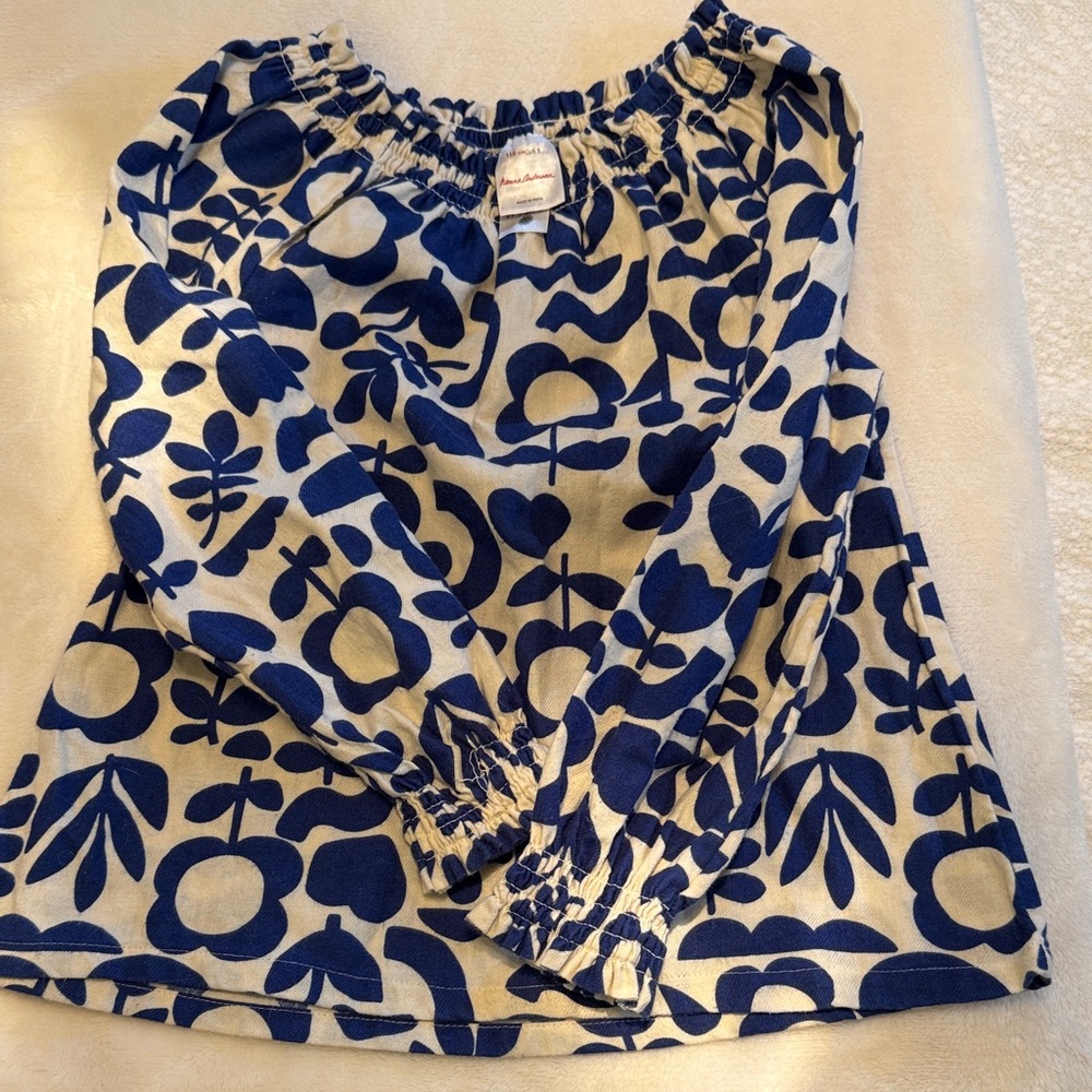 Hanna Andersson Flannel girls top
